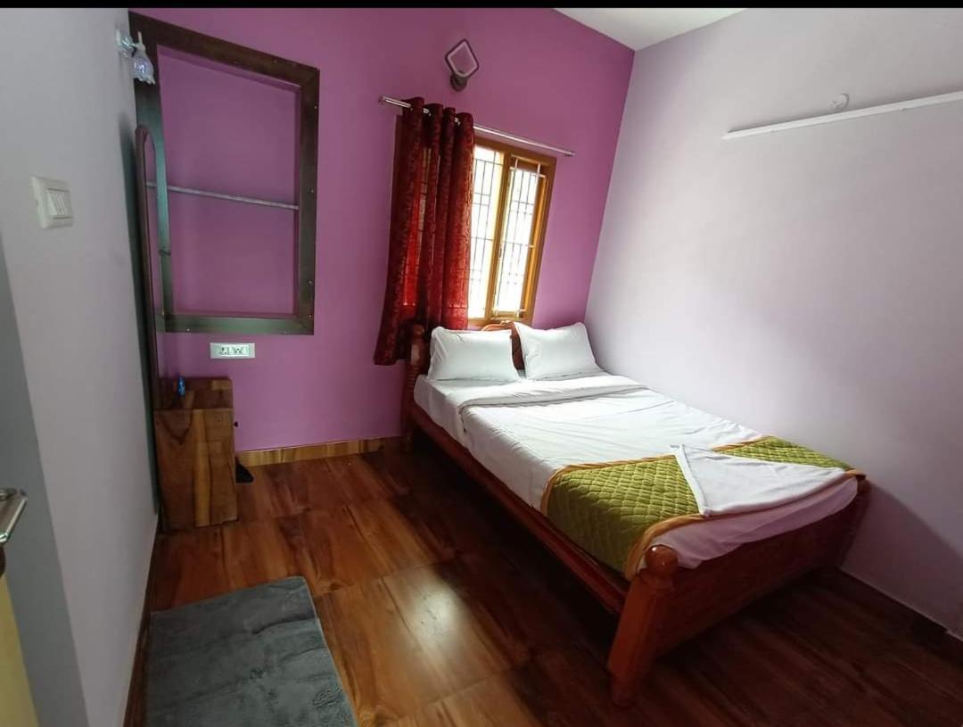 Kurinji Illam Hotel Kodaikanal Eksteriør billede